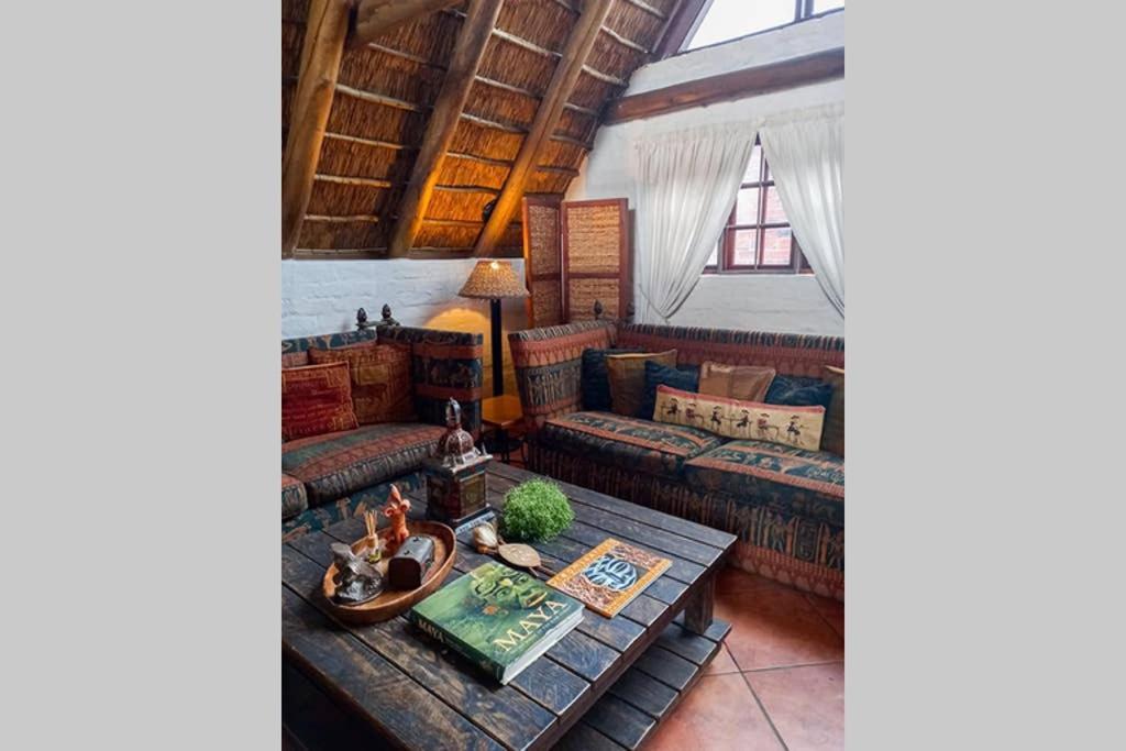 Pantera Lodge & Cheetah Cottage Йоханесбург Екстериор снимка